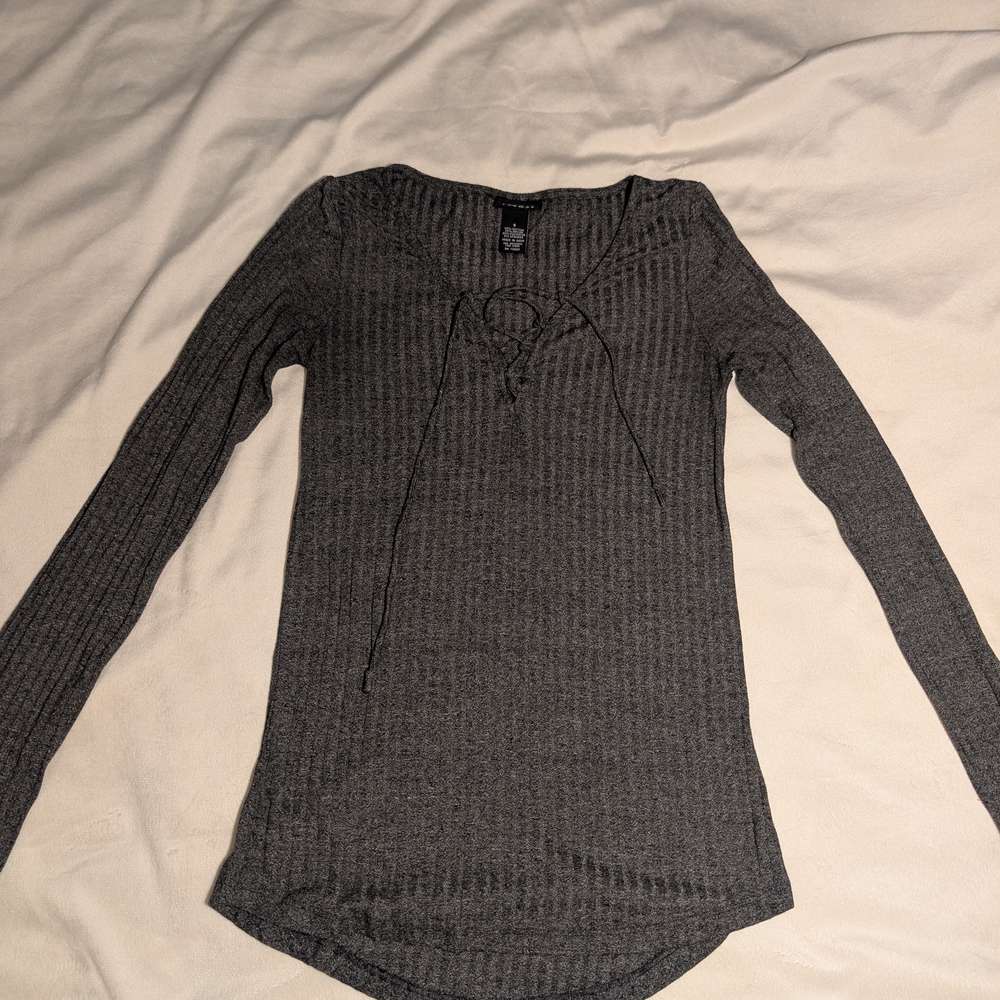 Rue21 Charcoal Long Sleeve Top